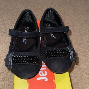 Super cute girl’s shoes